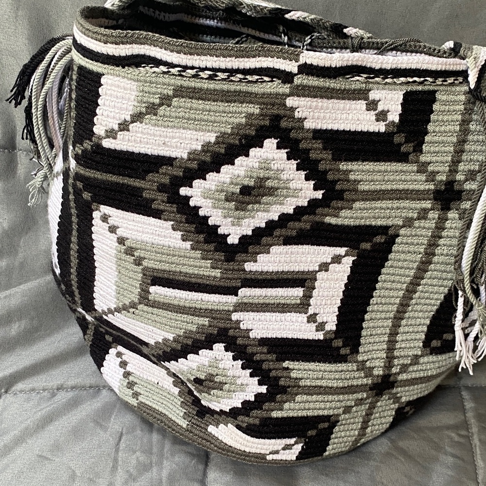 Stylish Black and Gray Patterned Women's Bag